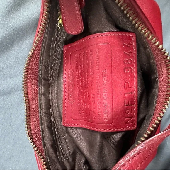 Coach Cherry Red Leather Shoulder Bag G0027 - Picture 5 of 8